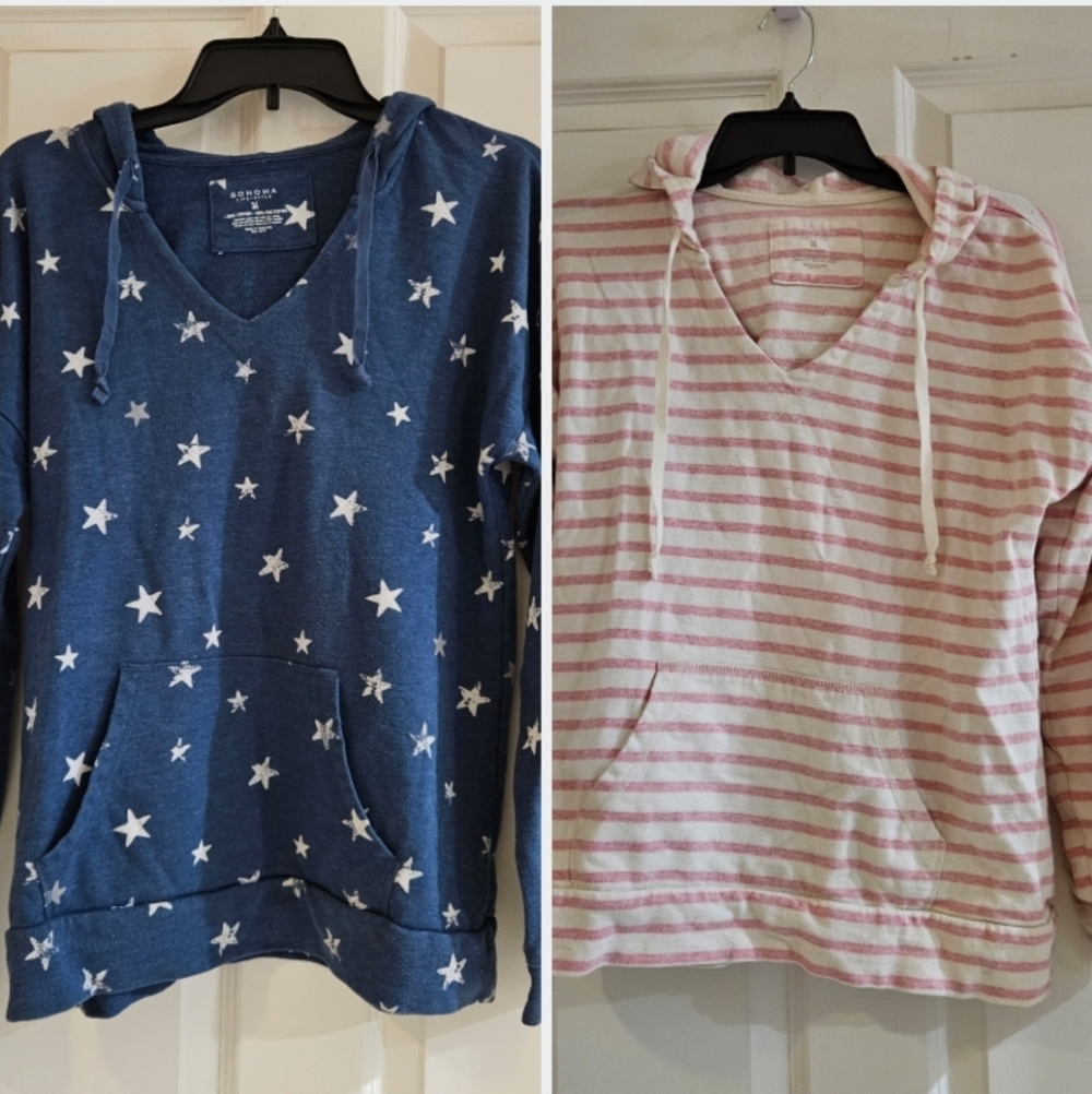 2 Hoodies